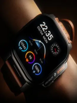 Fire-Boltt Snapp CAMERA WATCH 3