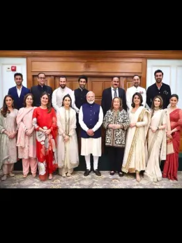 PM Meet Raj Kapoor Family