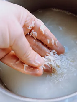 rice-water-GettyImages-1439382807-10c586bf945c4e448c1d9a76f9552540