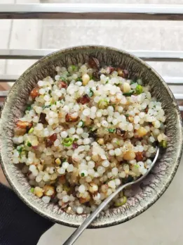 Summer Sago Eating Benefits Garmiyon mein Sabudana Khichdi Khane ke Fayde