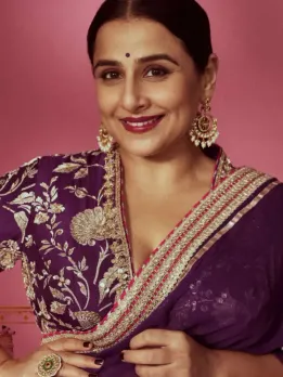 Earrings styling Round Face Gol chehre wali ladkiyon ke liye kaun se earrings pehnne chahiye