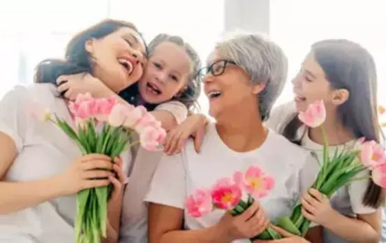 Women's Day 2025: UP में महिलाओं का संबल शक्ति रसोई, CM योगी सरकार की पहल से हजारों महिलाओं को मिला रोजगार और सम्मान