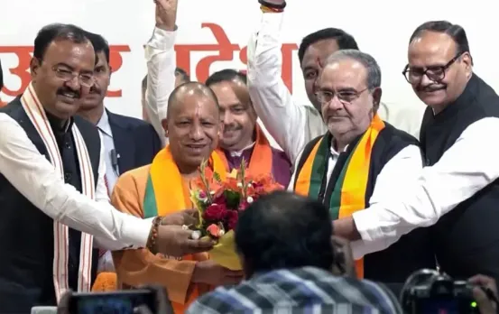 UP BJP District President List: भाजपा ने 72 जिलाध्यक्षों की सूची जारी की, जातीय समीकरण और महिलाओं की भागीदारी पर ध्यान