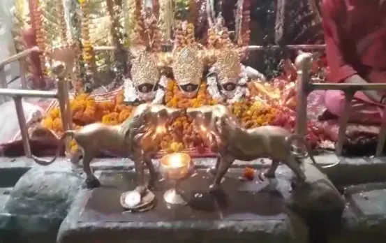 Chaitra Navratri 2025: सोनभद्र के वैष्णो मंदिर में 22 सालों से जल रही जम्मू से लाई गई अखंड ज्योति, जानें क्या है रहस्य?