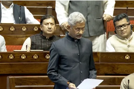 S Jaishankar Parliament Speech: अमेरिका से डिपोर्टेशन नया नहीं, विदेश मंत्री एस जयशंकर ने संसद में गिनाए आंकड़े