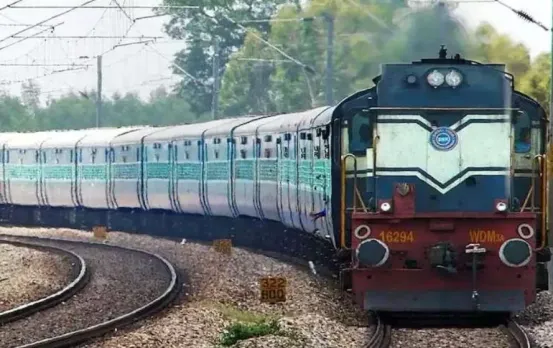 Indian Railway News: रेलवे ने निरस्त की कई ट्रेनें, भोपाल से गुजरने वाली 16 गाड़ियां शामिल, दो ट्रेन शॉर्ट टर्मिनेट