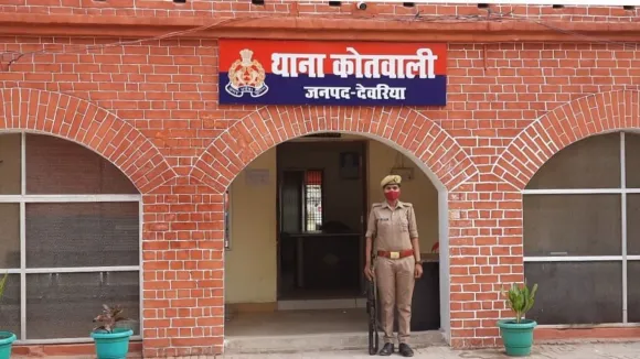 Deoria News: देवरिया में लव जिहाद, हिंदू युवती से जबरन किया निकाह, फर्जी नाम से की दोस्ती, गोमांस खाने को किया मजबूर