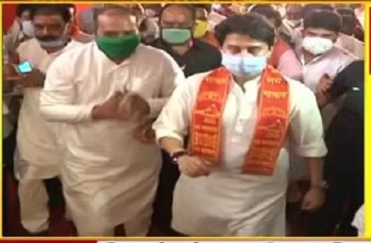 ग्वालियर में 'महाराज', 10 हजार से ज्यादा कांग्रेस कार्यकर्ता BJP में होंगे शामिल