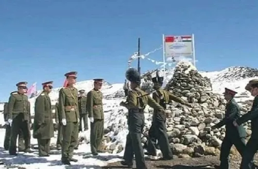 India-China Border News: चलाकियों से नहीं बाज आ रहा चीन, पीछे से LAC पर तैनात की तीन अतिरिक्त बटालियन