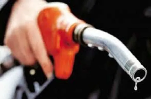 Petrol Diesel Price: डीजल के दाम में आई गिरावट, पेट्रोल के दाम जस के तस, जानिये अपने शहर का  भाव