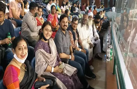 छत्तीसगढ़ की सम्मानित विभूतियों ने भी लिया रोड सेफ्टी टी-20 वर्ल्ड क्रिकेट सीरीज के मैच का आनंद