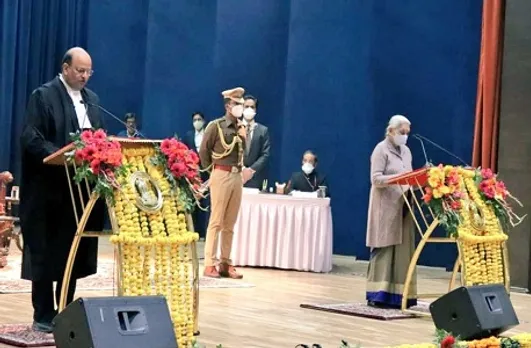 MP Chief Justice: जस्टिस मोहम्मद रफीक ने ली मध्य प्रदेश हाईकोर्ट के मुख्य न्यायाधीश की शपथ, CM शिवराज ने दी शुभकामनाएं