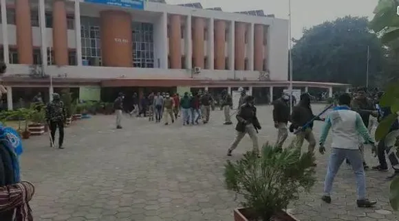 NSUI Ladi Charge : ऑनलाइन एग्जाम करवाने की NSUI कर र​हे थे मांग, पुलिस पर लाठी चार्ज का आरोप