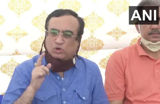 Politics: कांग्रेस ने साधा निशाना, कहा-तेल बॉन्ड नहीं, मोदी सरकार के सब्सिडी घटाने और कर बढ़ाने से पेट्रोल-डीजल के दाम बढ़े