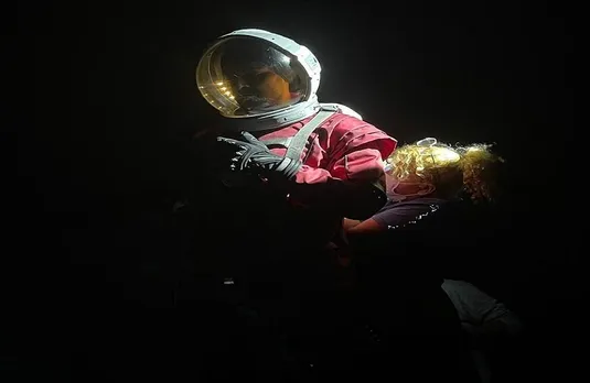 Ali Fazal: अंतरिक्ष पर बनने वाली फिल्म में नजर आएंगे एक्टर, सामने आया पहला लुक