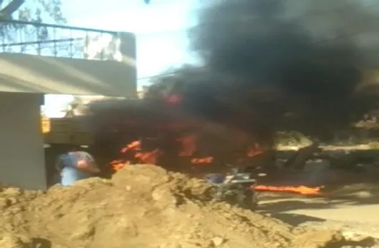 Nagar Nigam Vehicle Fire : नगर निगम के कचरा वाहन में लगी भीषण आग,फायर बिग्रेड की गाड़ियां पहुंची मौके पर