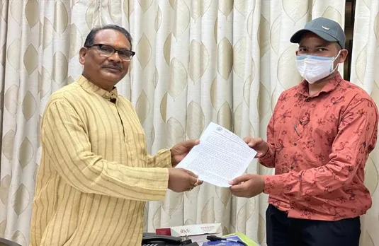 स्कूल शिक्षा मंत्री ने दिए अनुकंपा नियुक्ति पत्र