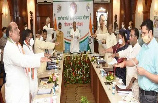 CM भूपेश बघेल  समेत मंत्रिमंडल के सदस्यों ने ली सद्भावना दिवस की शपथ