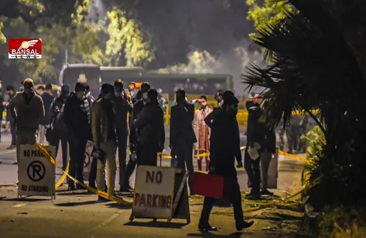 Israel Embassy blast: दूतावास के बाहर बम ब्लास्ट मामले में चार युवक गिरफ्तार, स्पेशल सेल कर रही पूछताछ