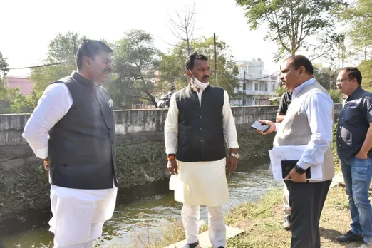 Minister Tulsiram Silavat : मंत्री ने लगाई इंजीनियर को फटकार, इंजीनियर मैं हूं या आप