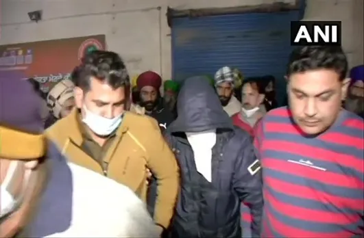 सिंघु बॉर्डर से किसानों की सुरक्षा समिति ने पकड़ा संदिग्ध, बोला- 26 जनवरी को ट्रैक्टर रैली में गोली चलाने की थी साजिश