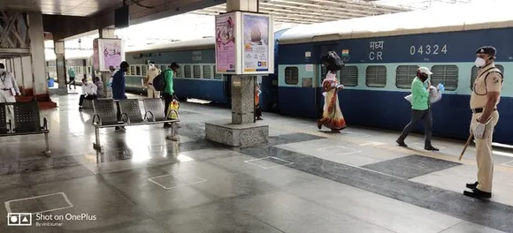 Jabalpur railway bridge: फोन पर बात करना पड़ा भारी,एक लापरवाही से हो गईं युवक की मौंत ।