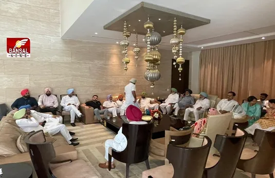 Punjab Assembly Election 2022: नवजोत सिंह सिद्धू के घर पर शक्ति प्रदर्शन, 62 विधायक हुए शामिल