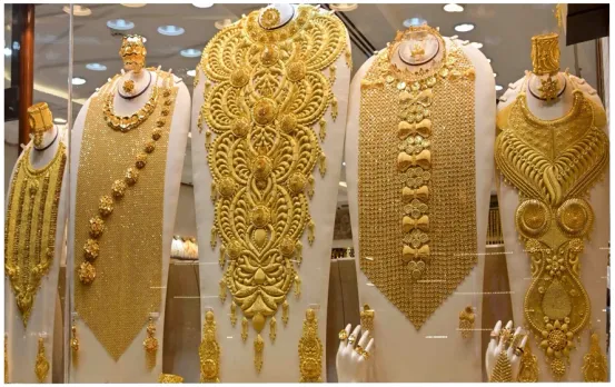 Akshaya Tritiya 2024: आज सोना खरीदते समय ध्यान रखें ये जरूरी बातें, खरीदारी करते वक्त इस तरह चेक करें शुद्धता