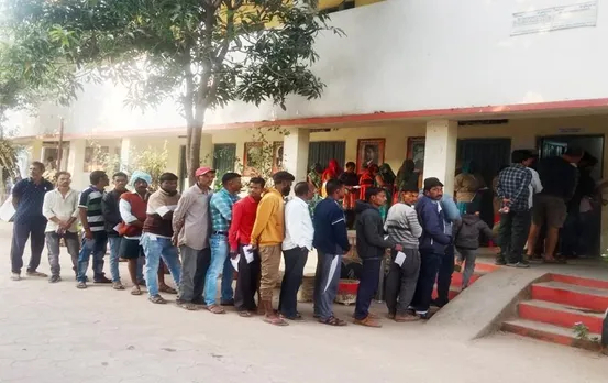 MP Election 2023: अलीराजपुर में विदेश से आए कपल ने किया मतदान, लोगों को दिया ये संदेश