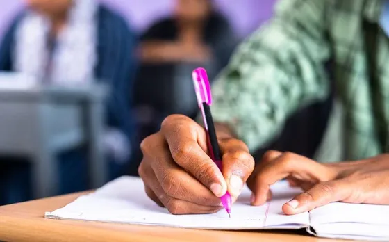 Anti Paper Leak Law: परीक्षा पर केंद्र सरकार का सख्त कानून! पकड़े जाने पर होगी 10 साल की कैद; लगेगा करोड़ों का जुर्माना