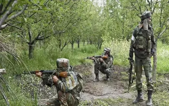 MP News: बालाघाट में पुलिस की बड़ी कार्रवाई, 14 लाख का इनामी नक्सली मुठभेड़ में ढेर