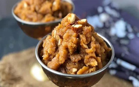 Besan Halwa Recipe: मीठा खाने का मन है तो बनाए बेसन का हलवा, नोट कर लें बनाने की विधि