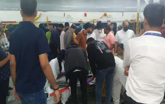 Bharat Gaurav Yatra Train: चेन्नई से पुणे आ रही ट्रेन में 40 यात्री हुए फूड पॉइजनिंग का शिकार, प्लेटफॉर्म पर उतारकर किया इलाज