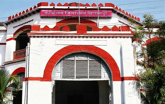 CG News: चुनाव आयोग का आदेश, दावेदारी करने किया विज्ञापन,नहीं मिटाया तो बढ़ सकती हैं मुश्किलें