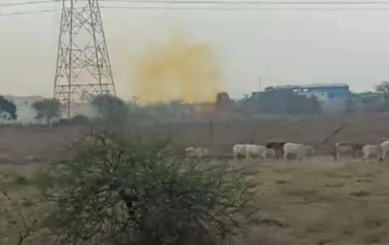 CG News: बेमेतरा में बारूद फैक्ट्री में धमाका, आस-पास के गांव में मचा हड़कंप; 10 लोग के मरने की आशंका