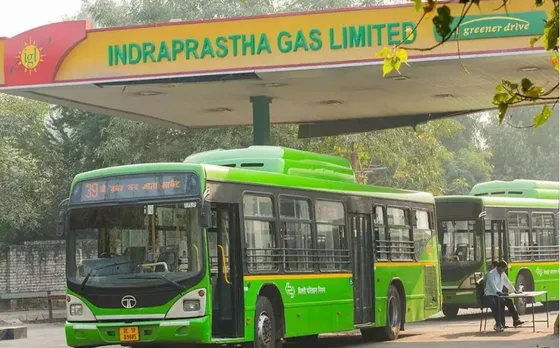CNG Price Hike: कार चलाना हुआ महंगा, दिल्ली-NCR समेत इन शहरों में महंगी हुई सीएनजी; आज से लागू हुए नए रेट