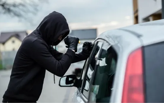 Car Insurance: इस लापरवाही से हुई कार चोरी तो नहीं मिलेगी बीमा की राशि, हाल ही में आया ये नया आदेश
