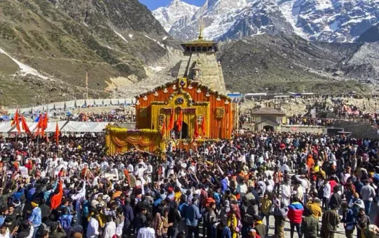 चारधाम यात्रा में श्रद्धालुओं की फूली सांसे: 45 KM का लगा जाम, 10 की मौत, इनमें 4 MP के, आज और कल रजिस्ट्रेशन बंद