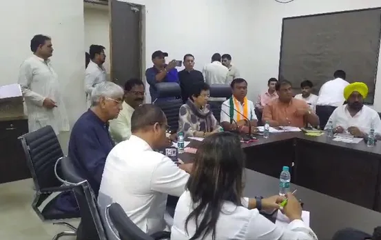 CG Election 2023: कांग्रेस समितियों की बैठकों का दौर शुरू, कुमारी शैलजा समेत प्रदेश के दिग्गज नेता शामिल