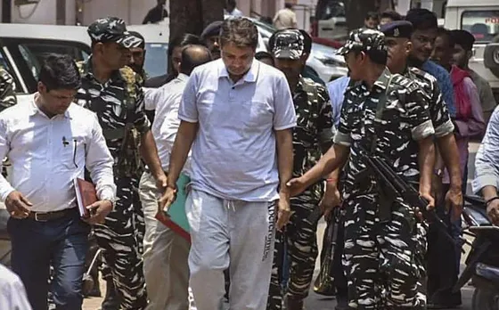 Chhattisgarh Scam News: यूपी STF ने अनवर ढेबर को कोर्ट में किया पेश, शराब के बाद अब इस मामले में जाएंगे जेल!