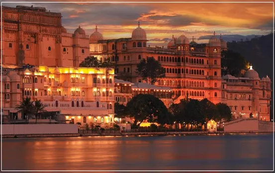 यूरोपीय-चीनी वास्तुकला का मिश्रण है City Palace Udaipur, इसका प्राकृतिक सौंदर्य है देखने लायक