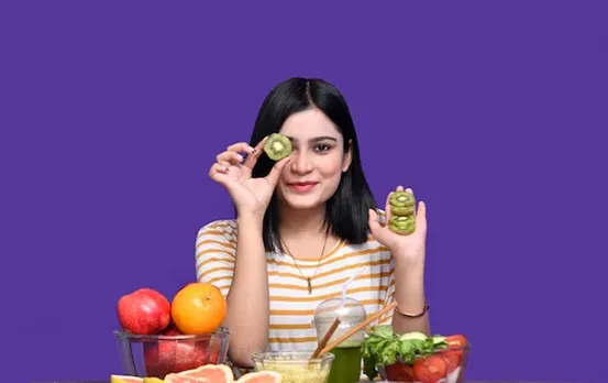 Foods For Eye Health: अपनी डाइट में शामिल करें ये हेल्दी चीजें, आंखों की रोशनी हो जाएगी तेज