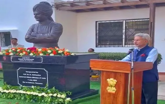 Tanzania: विदेश मंत्री जयशंकर ने तंजानिया में विवेकानंद की प्रतिमा का किया अनावरण, पढ़ें विस्तार से