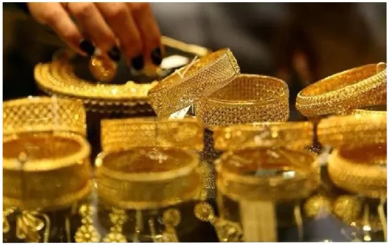 Gold Rate Today: आज सोना हुआ सस्ता, चांदी के दाम में भी आई 1200 रुपये की बड़ी गिरावट