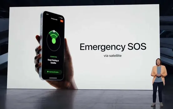 IPhone Satellite Connectivity Feature: अब आईफोन यूजर्स को मिलेगी 3 साल तक मुफ्त सैटेलाइट कनेक्टिविटी, जानिए नया फीचर