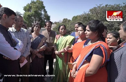 Indore News : आशा कार्यकर्ता  की पहल से  लोग ले रहे चैन की सांस, इंदौर महापौर ने की तारीफ