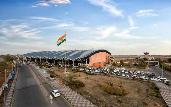 MP News: इंदौर के नाम जुड़ी एक और उपलब्धि, देशभर के एयरपोर्ट में मिला पहला स्थान