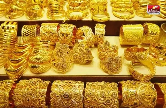 MP Indore Bazaar: गोल्ड के भाव में आई नरमी, चांदी हुई महंगी