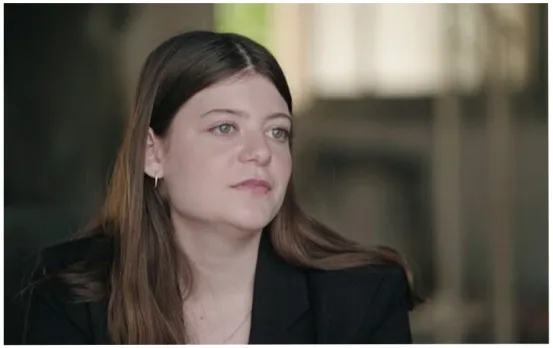 Israel Hamas War: इजरायली बंधक लड़की से हो गया था हमास लड़ाके को प्यार, 50 दिनों तक कैद में रही लड़की का बड़ा खुलासा