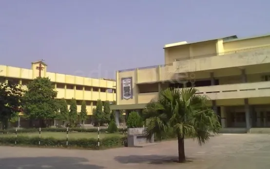 निजी स्कूलों की मनमानी पर जबलपुर प्रशासन का शिकंजा: 51 लोगों पर FIR, 20 हुए गिरफ्तार, स्कूलों से बढ़ी फीस के 81 करोड़